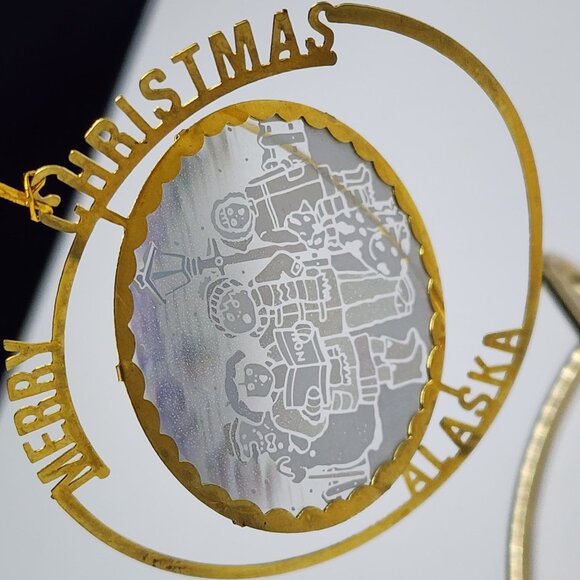 Merry Christmas Alaska Hologram Gold-Tone Hanging Christmas Holiday Ornament 3" - Picture 3 of 4